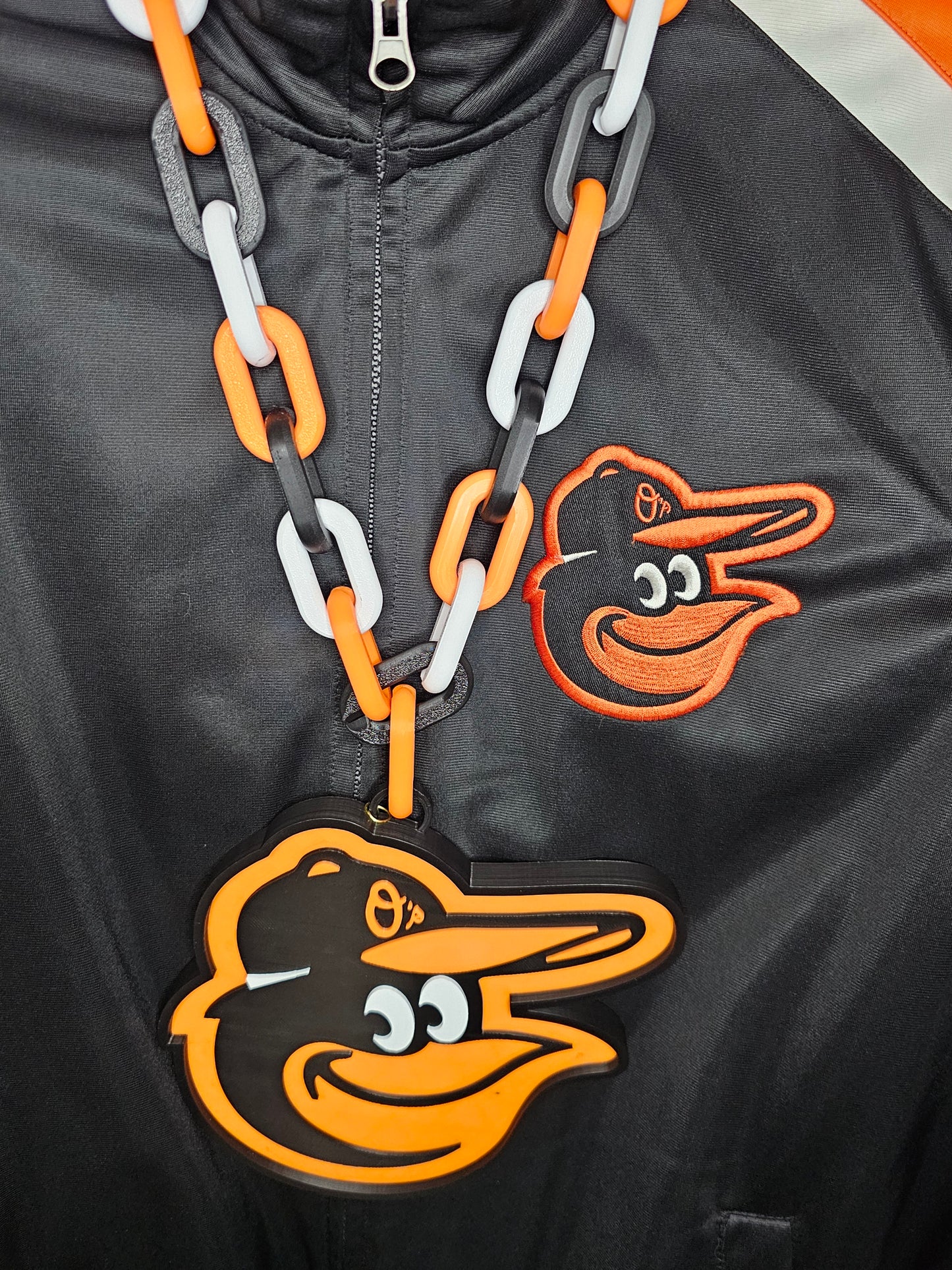Large Oriole Fan necklace